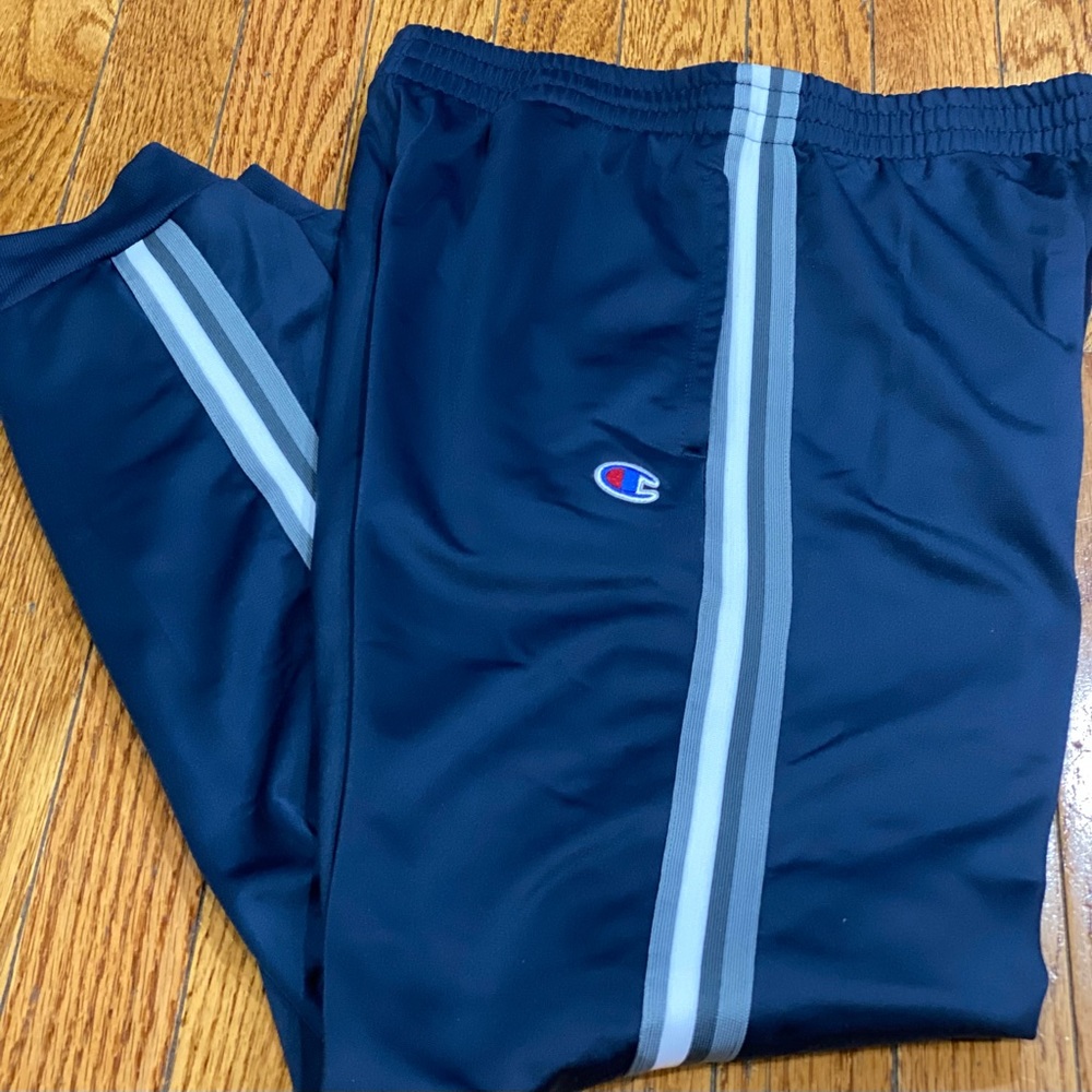 Champion Authentic Athletic Wear Kids Jogger Size Large